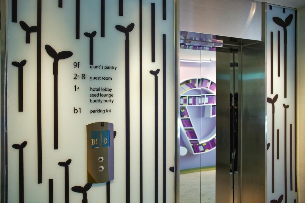 Hotel 7 Taichung Luaran gambar